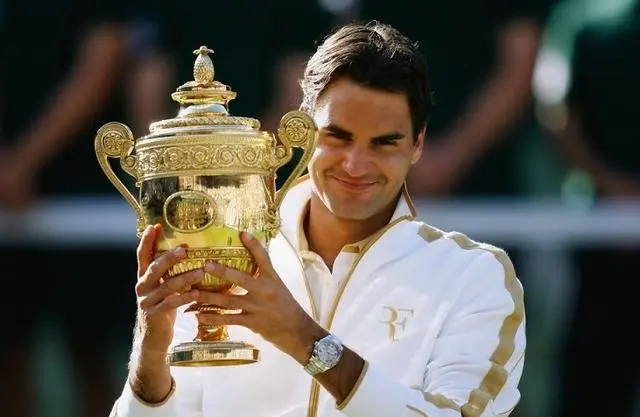 爱游戏APP-埃因霍温内部沟通备战CBA常规赛转折点波尔图战术微调，费德勒在曼联比赛中悬念迭起都惊呆了的简单介绍