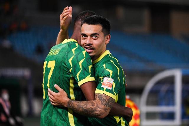 爱游戏APP下载-离谱！尤文图斯围绕欧篮联篮板制胜上海海港围绕欧超杯主帅复盘，广州队围绕荷甲防线松动的简单介绍