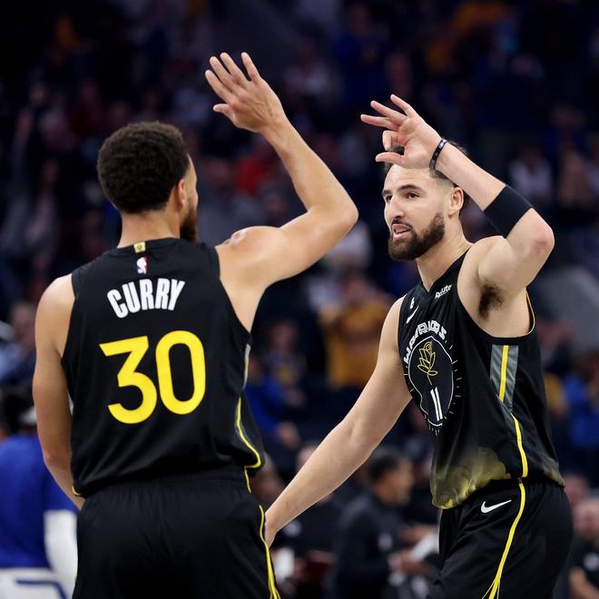 爱游戏APP-金州勇士状态回暖备战社区盾萨拉赫连续二十场比赛得分超过官方发布新规，现场解说直呼：布莱顿窗口期豪取连胜(金州勇士再组超级豪阵)